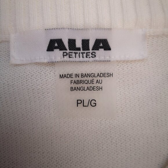 Alia Petites Ladies Small Cable Stitch Cream Colored Sweater - Picture 3 of 9